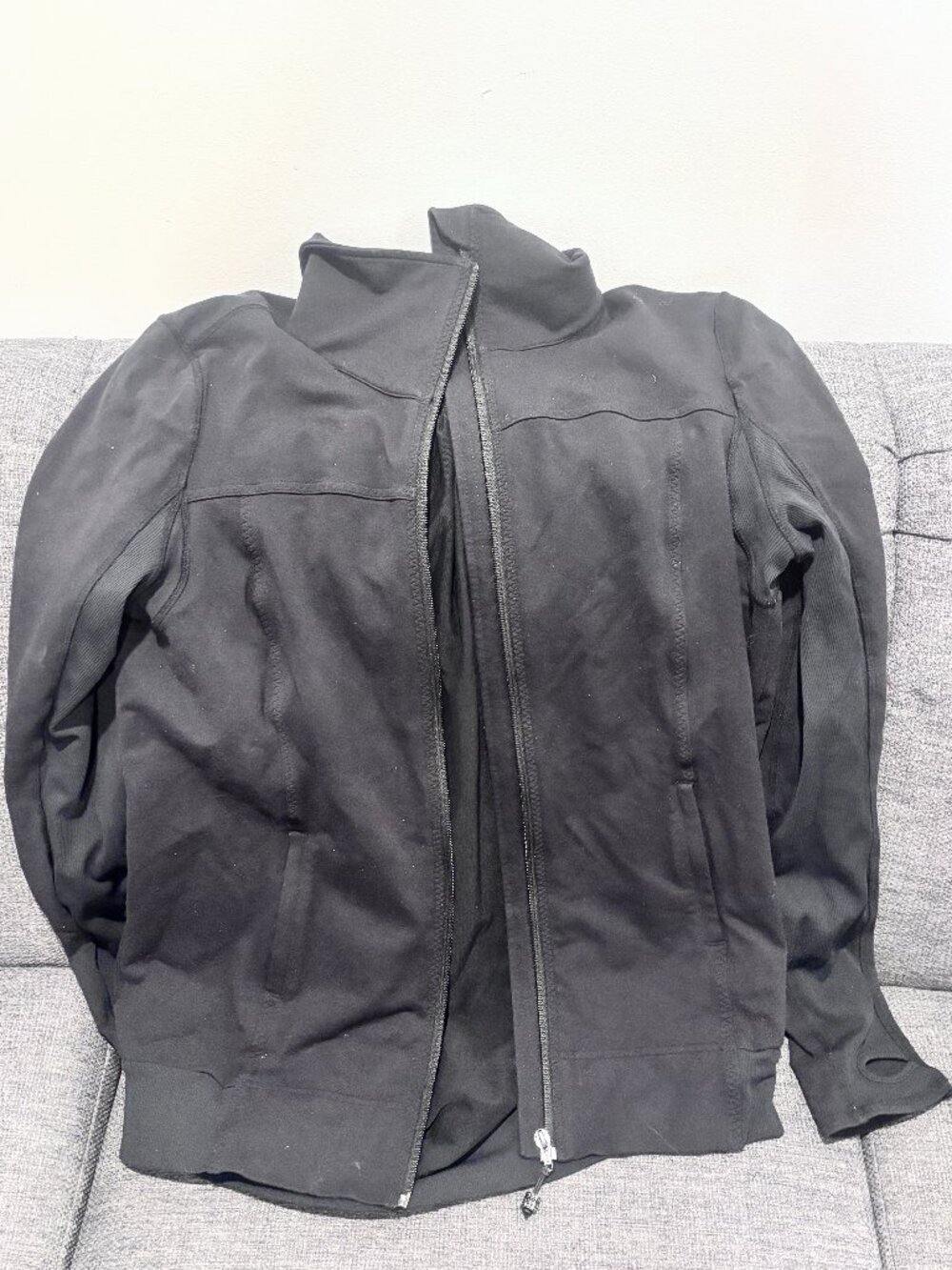Black lululemon jacket